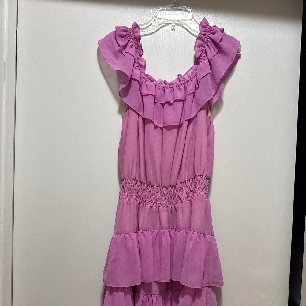Spring dress! - Picture 2 of 4